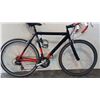 Image 1 : BLACK AND RED NO NAME BIKE