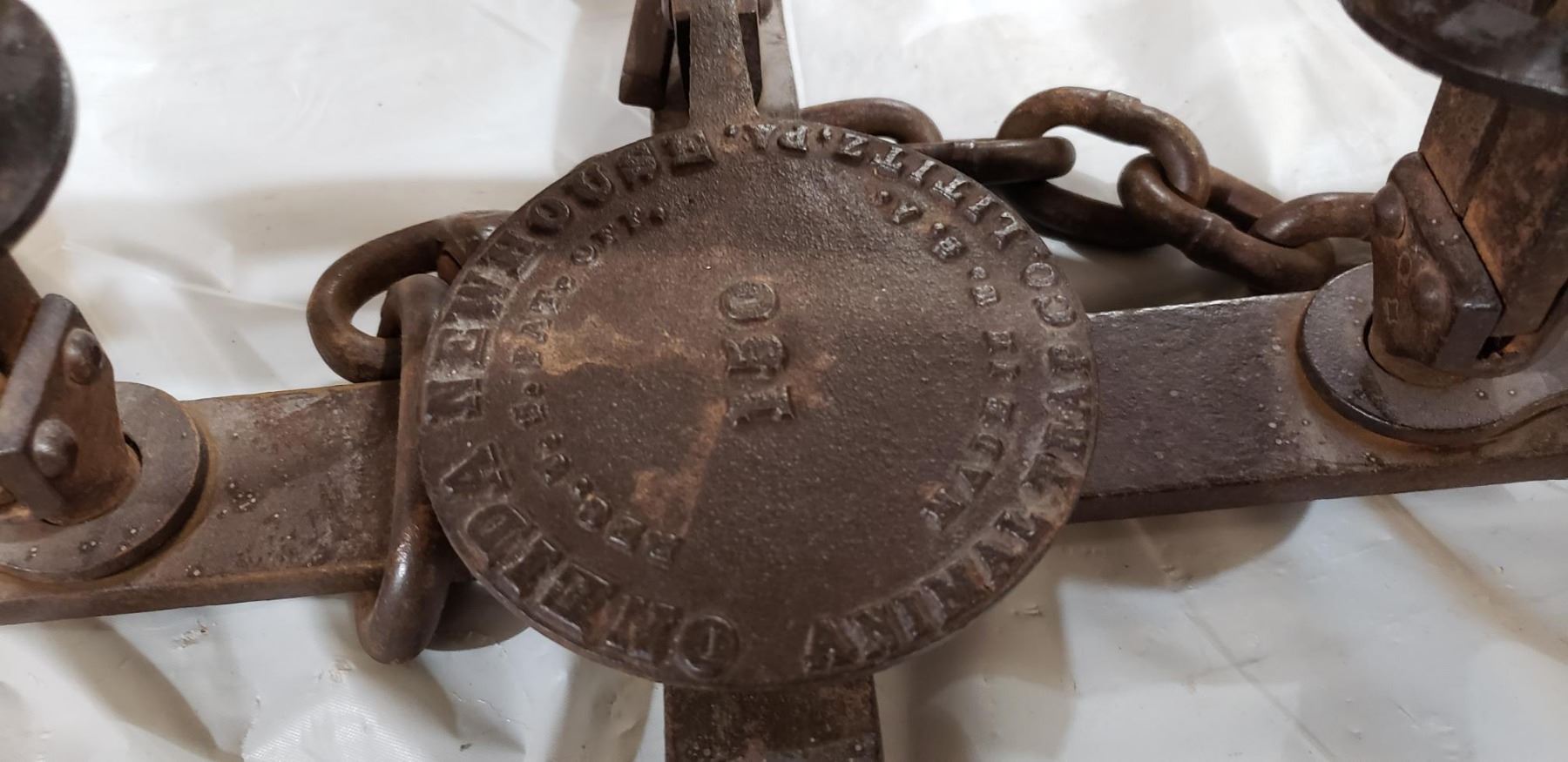 CHOICE OF ANTIQUE BEAR TRAP (Trap 2)