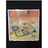 Image 1 : FIFTH AVENUE CRYSTAL 8 PIECE SHOOTERS & LADDERS GAME
