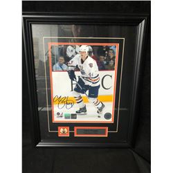 CHRIS PRONGER SIGNED 8" X 10" FRAMED PHOTO W/ HOLO