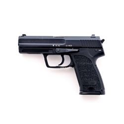 Heckler  Koch Model USP 40 Semi-Automatic Pistol