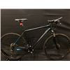 Image 1 : BLACK SPECIALIZED CROSSTRAIL ELITE 27 SPEED FRONT SUSPENSION MOUNTAIN BIKE WITH FULL DISC BRAKES