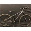 Image 1 : GREY DIADORA PARADISO 21 SPEED FRONT SUSPENSION MOUNTAIN BIKE WITH FULL DISC BRAKES