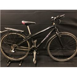 BLACK TREK 7.2 FX 24 SPEED HYBRID BIKE