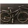 Image 1 : BLACK TREK 7.2 FX 24 SPEED HYBRID BIKE