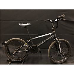 BLACK GRIND SINGLE SPEED STUNT BIKE