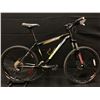 Image 1 : BLACK ROCKY MOUNTAIN FUSION 27 SPEED FRONT SUSPENSION MOUNTAIN BIKE WITH FULL DISC BRAKES