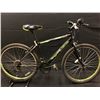 Image 1 : BLACK OZARK TRAIL 18 SPEED MOUNTAIN BIKE