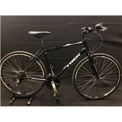 BLACK TREK FX1 21 SPEED HYBRID BIKE
