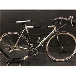 GREY JAMIS SATELLITE 24 SPEED ROAD BIKE (FRONT BRAKE ISSUE)