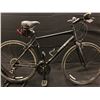 Image 1 : GREY TREK 7.2 FX 24 SPEED HYBRID BIKE