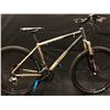 GREY CANNONDALE F600 24 SPEED FRONT SUSPENSION MOUNTAIN BIKE WITH FULL DISC BRAKES