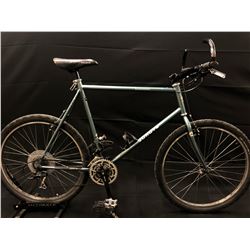 BLUE YOKOTA YOSEMITE 21 SPEED MOUNTAIN BIKE