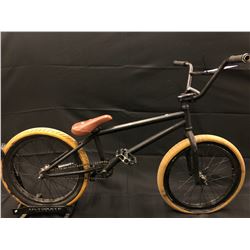 BLACK SINGLE SPEED BMX BIKE
