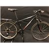 Image 1 : BLACK NORCO MOUNTAINEER 21 SPEED FRONT SUSPENSION MOUNTAIN BIKE (NO FRONT BRAKE)