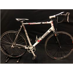 WHITE CINELLI ZYD ECO SINGLE SPEED ROAD BIKE