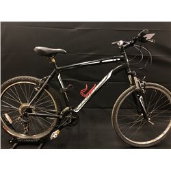 BLACK SPECIALIZED 21 SPEED FRONT SUSPENSION MOUNTAIN BIKE