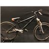 Image 1 : BLACK SINGLE SPEED FRONT SUSPENSION MOUNTAIN BIKE (NO BRAKES)