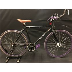 BLACK SUNNY 6 SPEED ROAD BIKE (NO BRAKES)