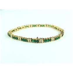 ONE LADIES 14KT YELLOW GOLD NATURAL EMERALD AND DIAMOND SET TENNIS BRACELET, 4.22MM WIDE,  45