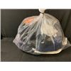 Image 1 : BAG OF ASSORTED CLOTHING