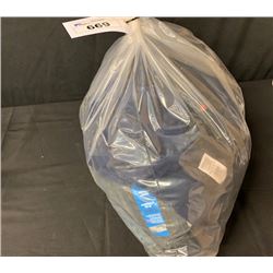 BAG OF ASSORTED CLOTHING