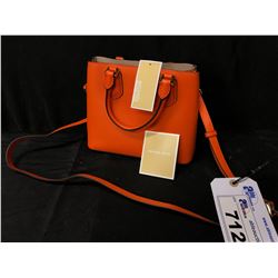 MICHAEL KORS "ADELE" ORANGE PURSE