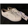 Image 1 : PAIR OF WHITE LACOSTE "SHOWCOURT" MEN'S SHOES, SIZE US 12