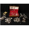 Image 1 : ASSORTED VINTAGE SILVERWARE AND CASE