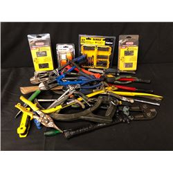 BAG OF ASSORTED HAND TOOLS