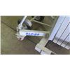 Image 4 : Genie SLC-24 Superlift Contractor Manual Lift