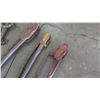 Image 2 : Qty 4 Chain Pipe Cutters?