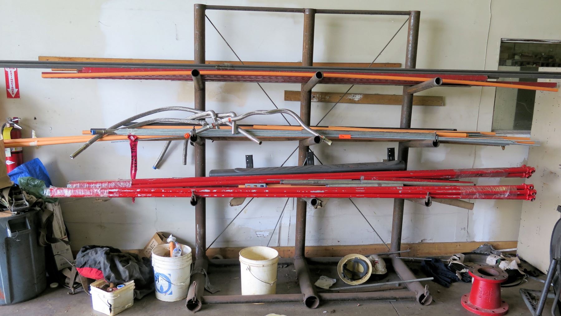 Pipe Rack w/Contents: All-Thread, Metal & PVC Pipes, Flex Hoses (red ...
