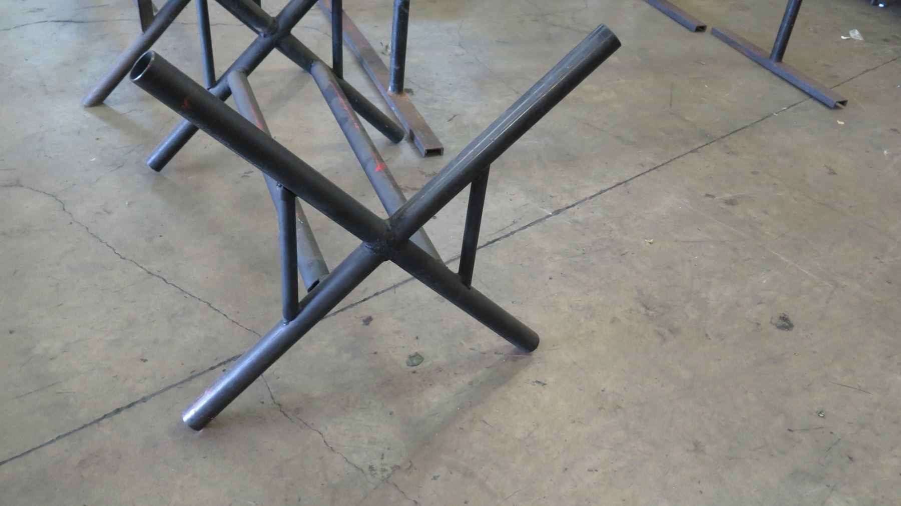 Metal Utility Pipe Rack