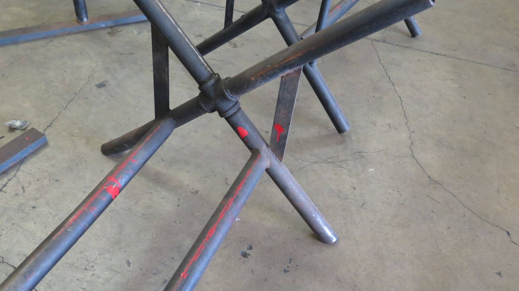 Metal Utility Pipe Rack