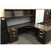 Image 1 : DARK ESPRESSO 6' X 6' CORNER WORKSTATION WITH HUTCH