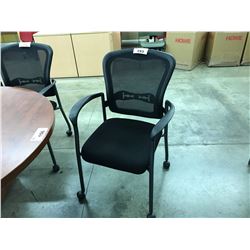 MESH BACK MOBILE CLIENT CHAIR