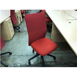 KNOLL ESSENTIALS RED MESH BACK WORK CHAIR