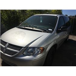 2005 DODGE GRAND CARAVAN, 4DR SUV, GREY, VIN # 1D4GP24R65B223205