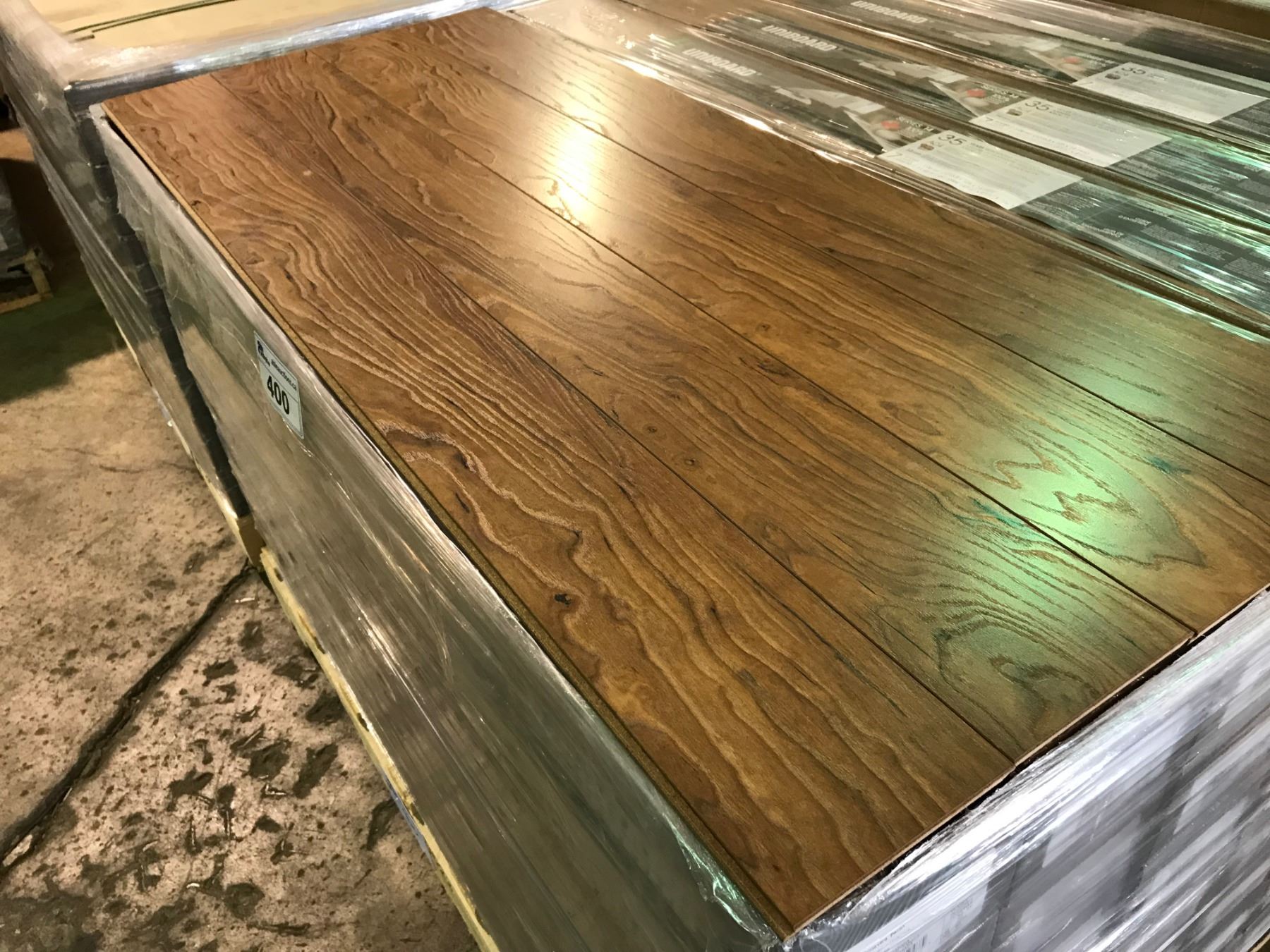 Uniboard Primavera Pecan Oak Glueless Laminate Flooring