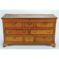 Mid 18th Century Crossbanded Oak Mule Chest with lift top above three dummy drawers and five short d