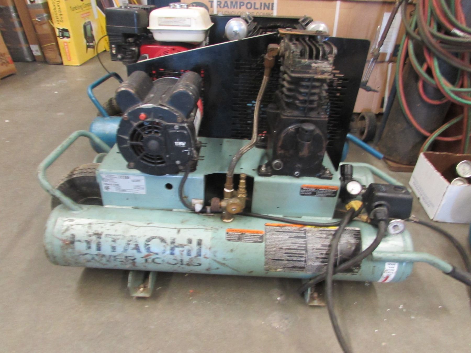 HITACHI 8 GALLON WHEELED AIR COMPRESSOR