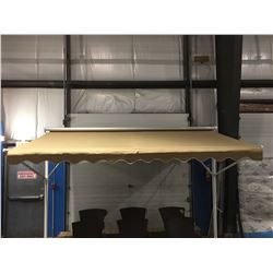 MONARCH ENTERPRISE WHITE FRAME/CAPPUCCINO ACRYLIC RETRACTABLE OUTDOOR AWNING
