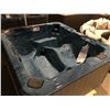 Image 2 : AMERICAN SPAS HOT TUB, PREMIUM SERIES, PACIFIC RIM 84"X 74" ACRY, PHANTOM STD BASE,