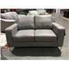 Image 3 : 2 PCE CONTEMPORARY LIGHT GREY UPHOLSTERED SOFA & LOVESEAT SET WITH CHROME LEGS