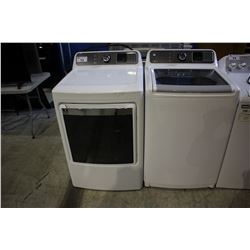 WHITE INSIGNIA WASHER AND DRYER