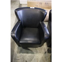 MODERN BLACK ARMCHAIR