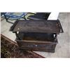 Image 2 : ANTIQUE OAK DEACON'S BENCH - SOME REPAIR NEEDED