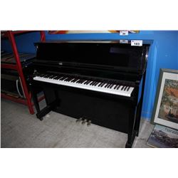 WM. KNABE & CO. PIANO