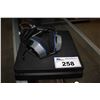 Image 1 : PS4 CONSOLE AND PLAYSTATION GAMING HEADSET